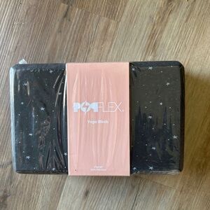 POPFLEX Black Yoga Block with Star Design